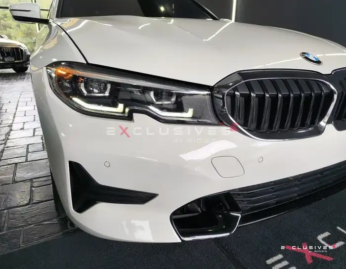 2020 BMW 330i — 4