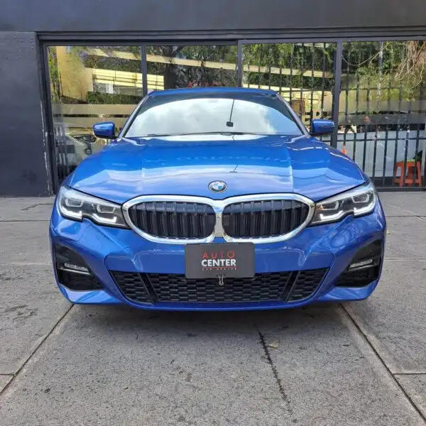 2022 BMW 330i — 2