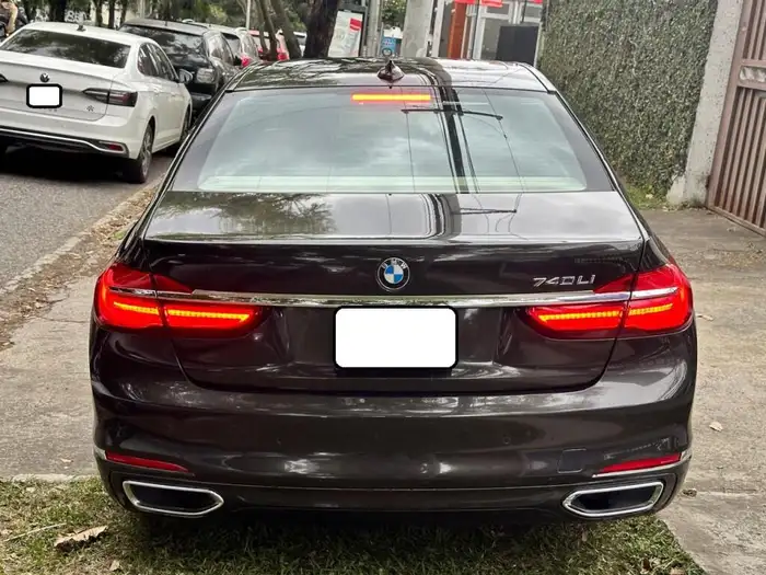 2016 BMW SERIE 7 — 3