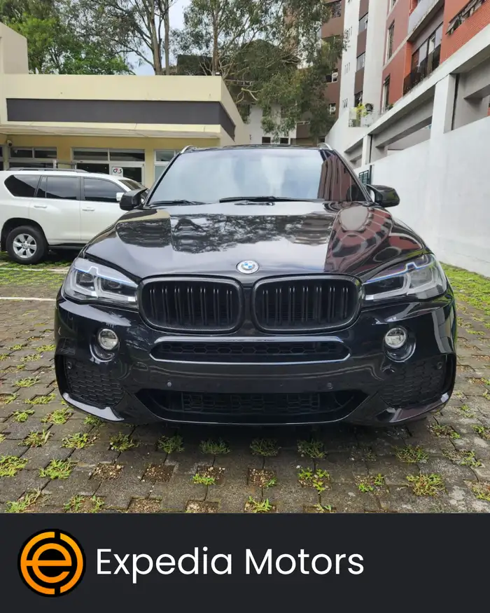 2017 BMW X5 — 2