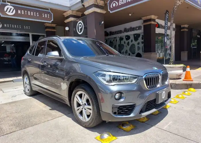 2017 BMW X1 — 3