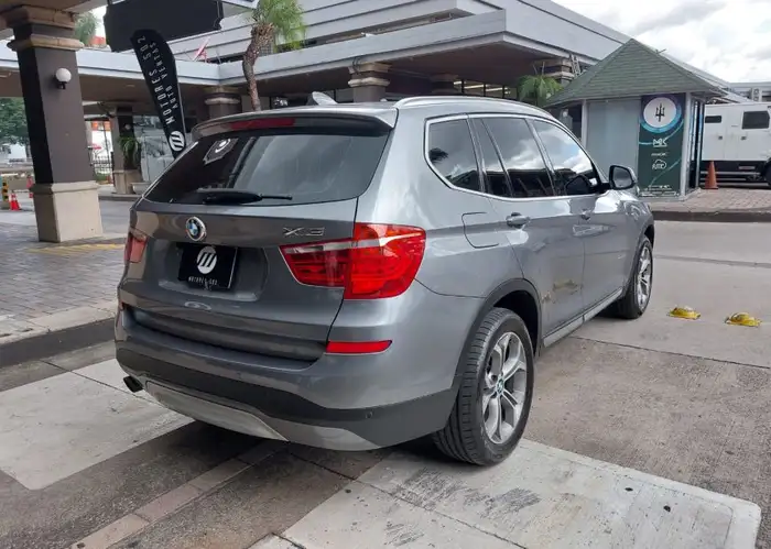 2017 BMW X3 — 4