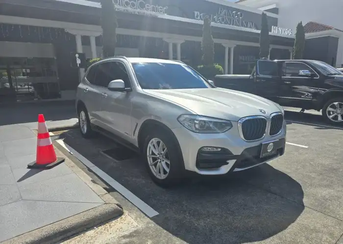 2018 BMW X3 — 3