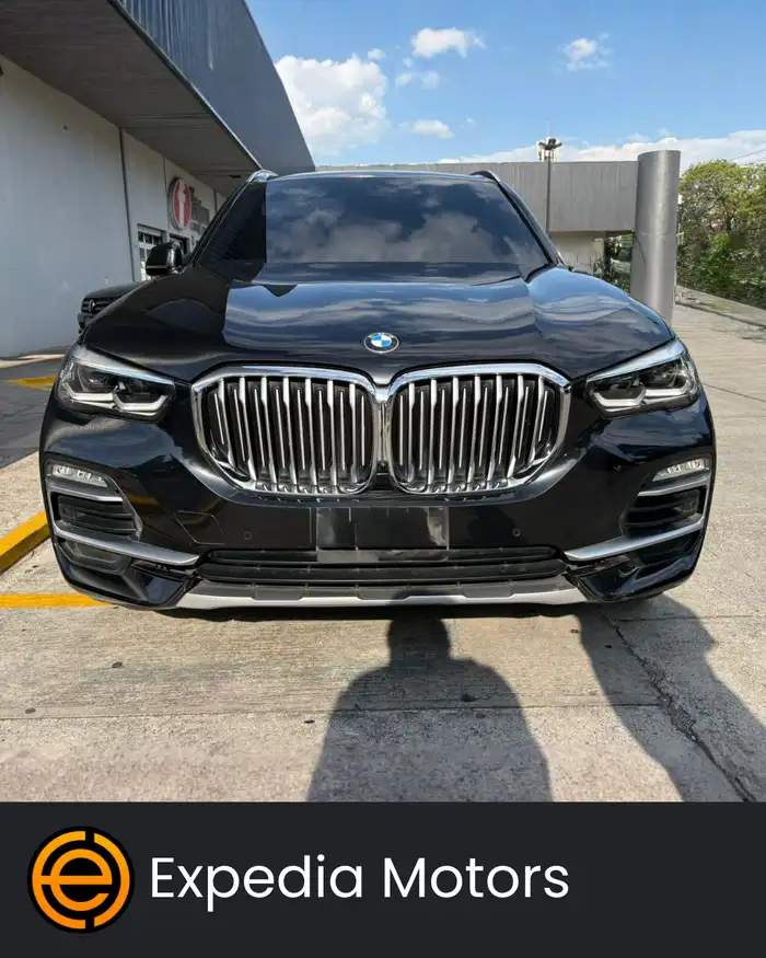 2019 BMW X5 — 2