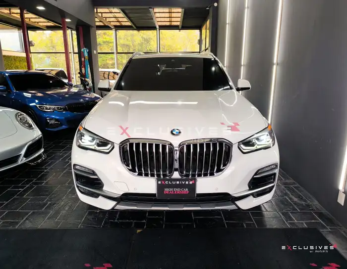 2020 BMW X5 — 2