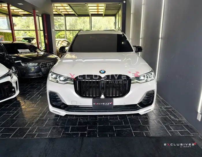 2020 BMW X7 — 2
