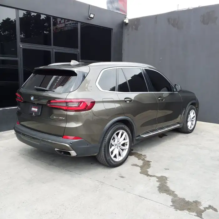 2020 BMW X5 — 4