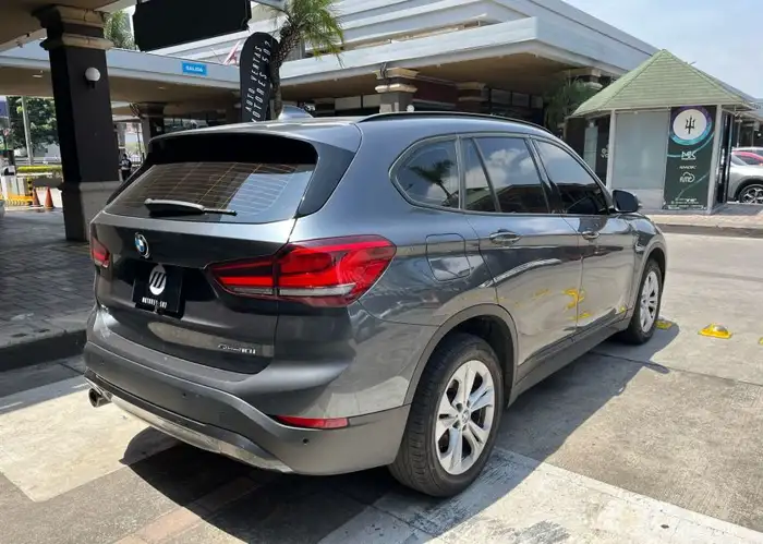 2020 BMW X1 — 4