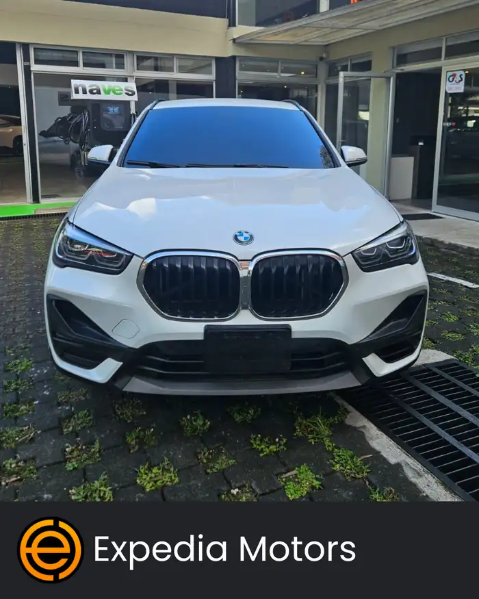 2021 BMW X1 — 2