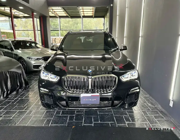 2021 BMW X5 — 2