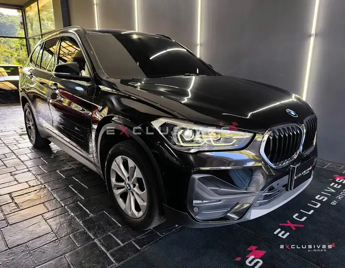 2021 BMW X1 — 1