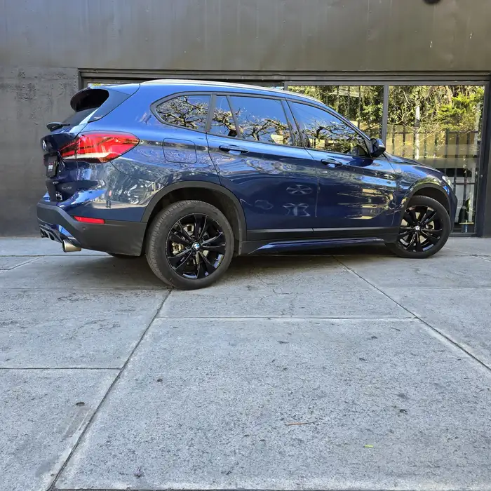 2022 BMW X1 — 4