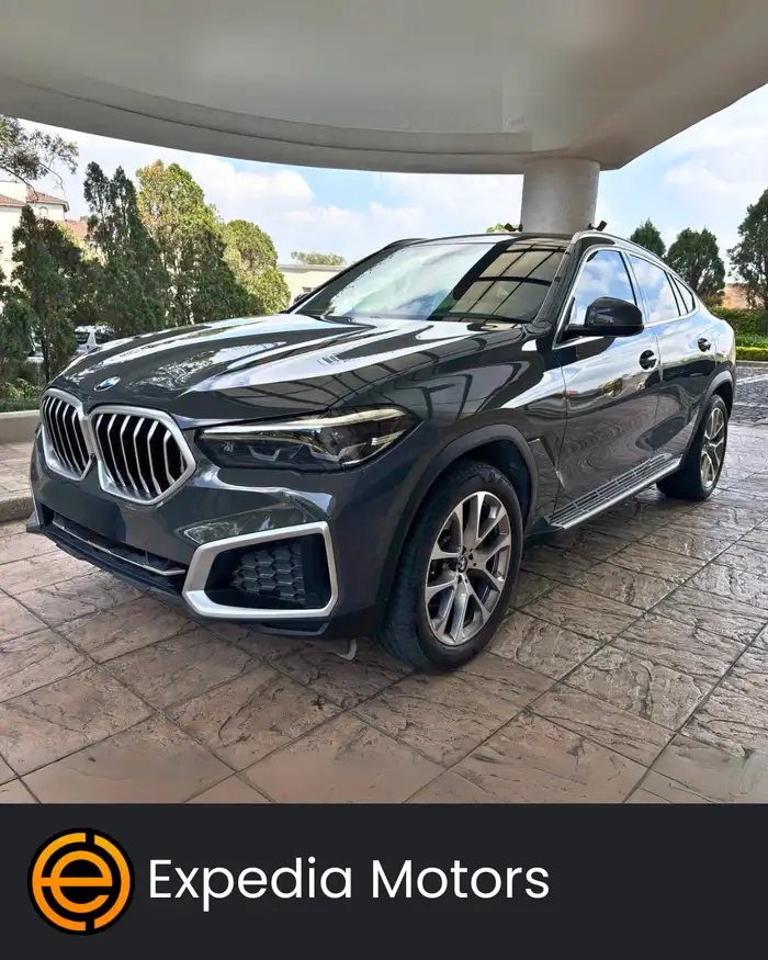 2022 BMW X6 — 1