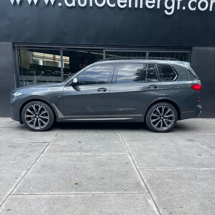 2022 BMW X7 — 3