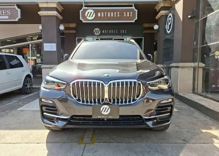 2022 BMW X5 — 2