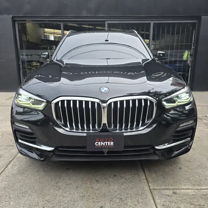 2022 BMW X5 — 2
