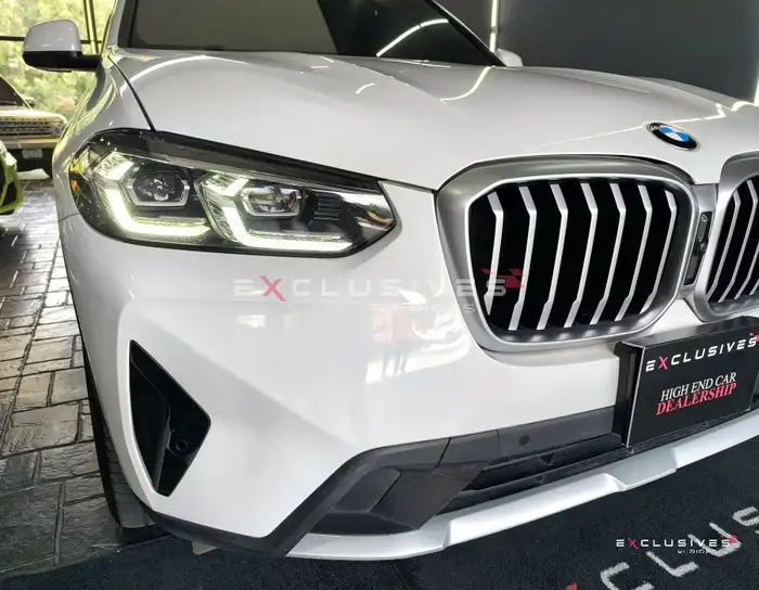 2023 BMW X3 — 4