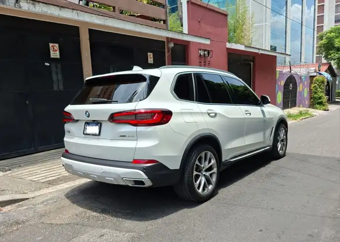 2023 BMW X5 — 3