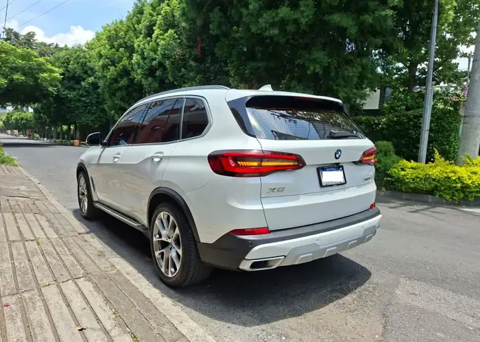 2023 BMW X5 — 4