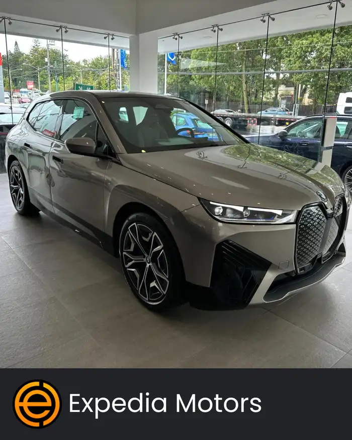 2023 BMW CL — 1