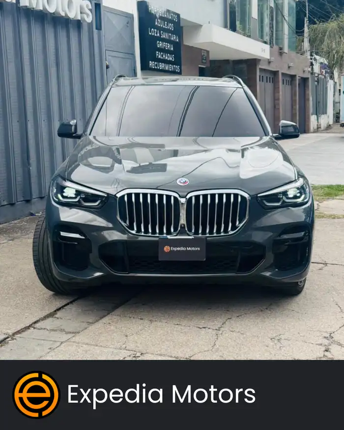 2023 BMW X5 — 4