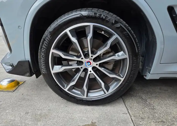2023 BMW X3 — 4
