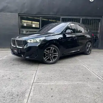 2023 BMW X1