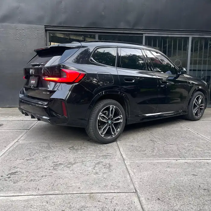 2023 BMW X1 — 4