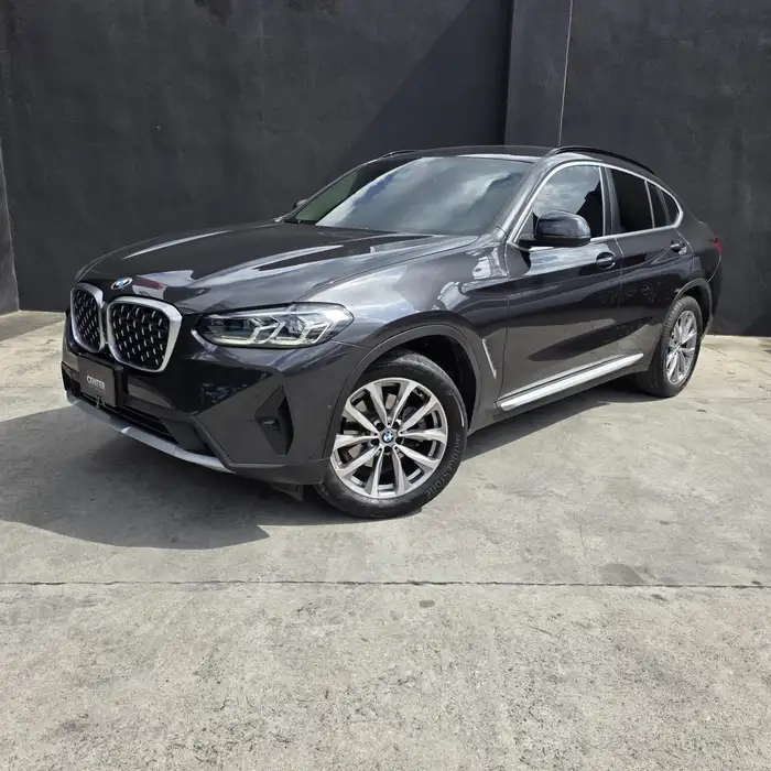 2023 BMW X4 — 1