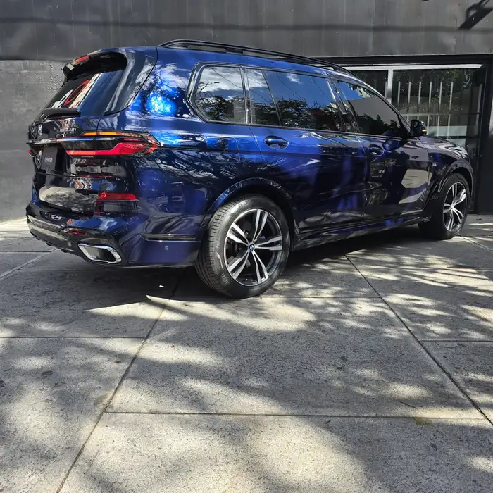 2024 BMW X7 — 4