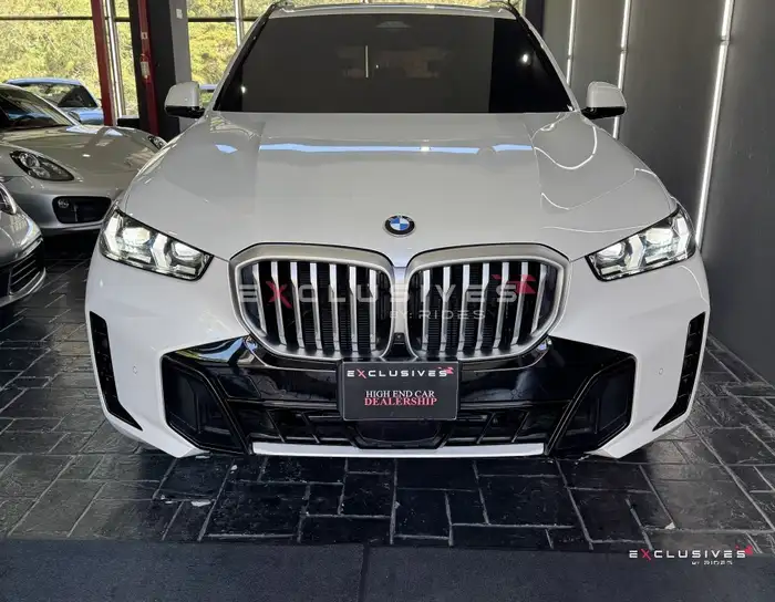 2024 BMW X5 — 2
