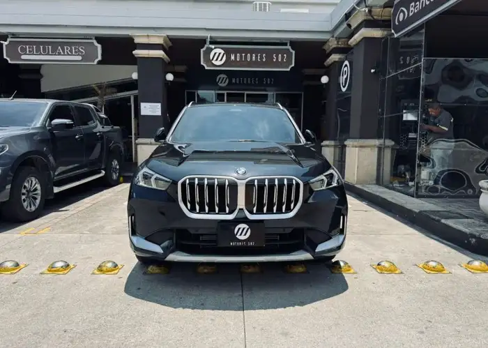 2025 BMW X1 — 2
