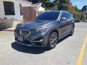 2022 BMW X1