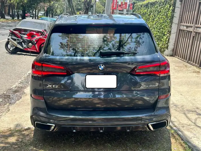 2020 BMW X5 — 3