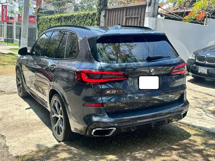 2020 BMW X5 — 4