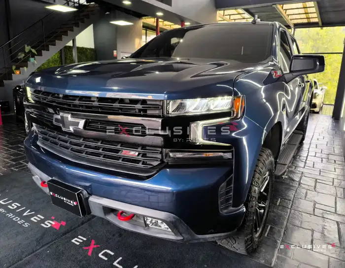 2021 Chevrolet Silverado — 3