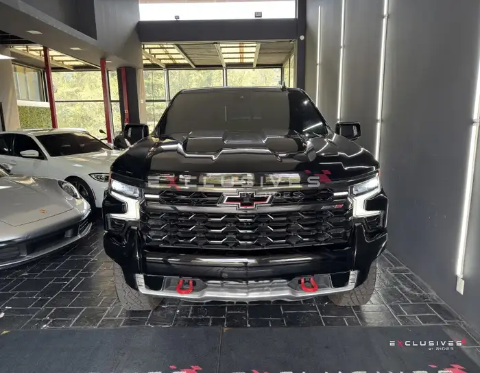2024 Chevrolet Silverado — 2