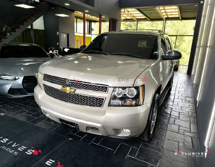 2008 Chevrolet Tahoe — 3
