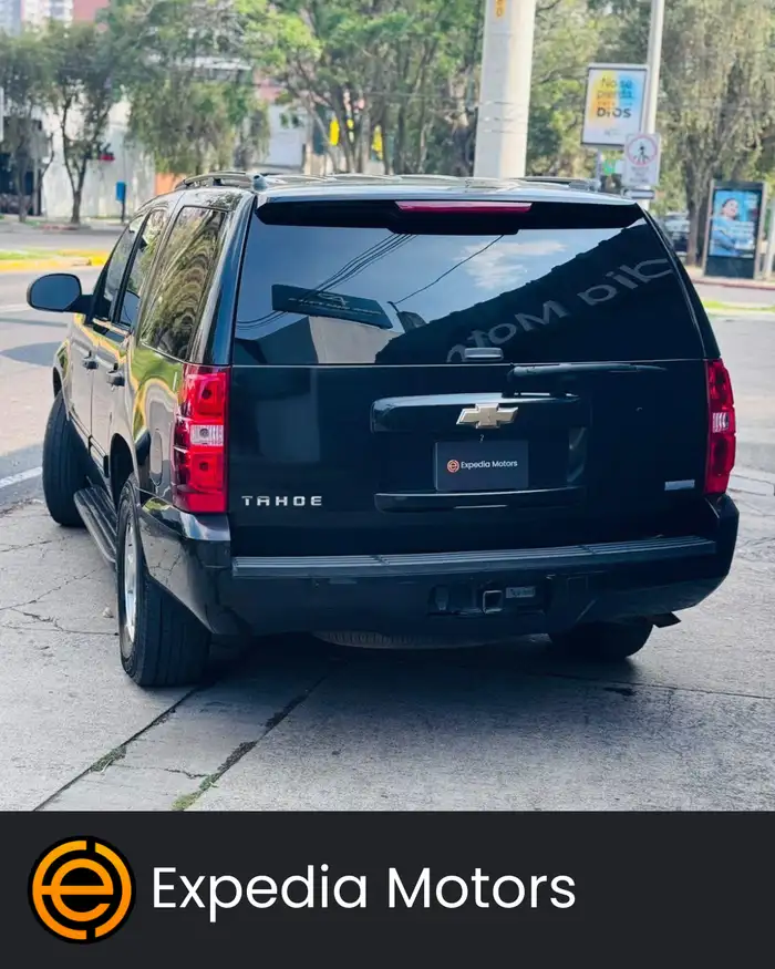 2010 Chevrolet Tahoe — 4