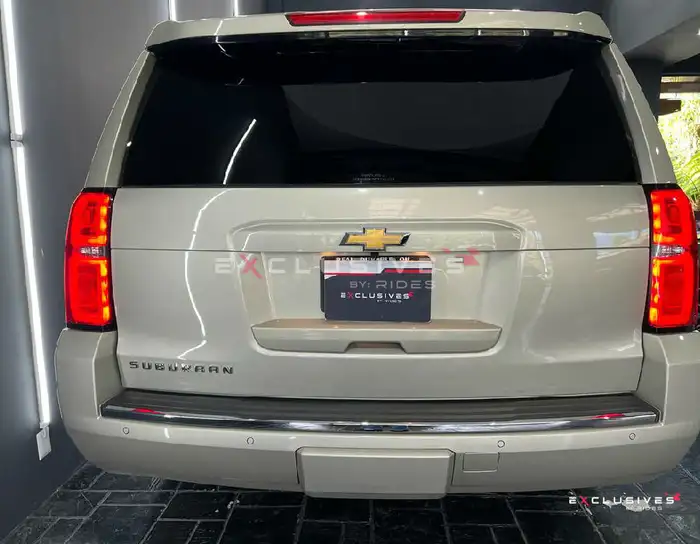2015 Chevrolet Suburban — 3