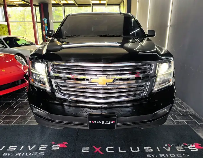 2015 Chevrolet Suburban — 2