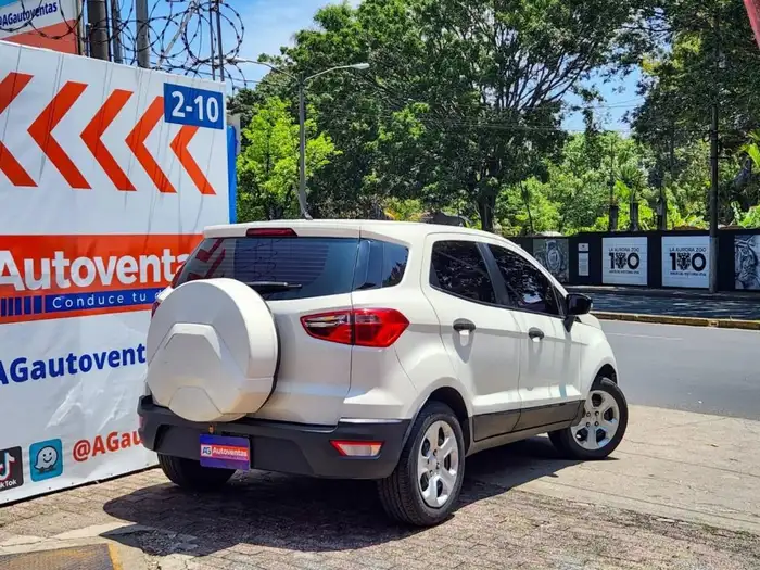 2018 Ford EcoSport — 4