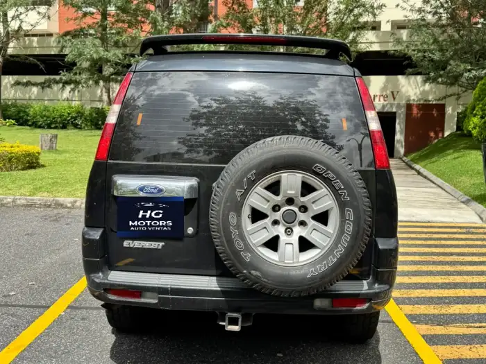 2009 Ford EVEREST TREND — 3