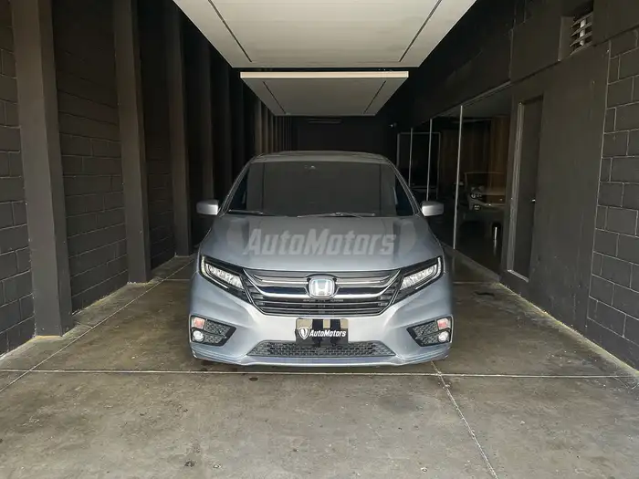 2019 Honda Odyssey — 3