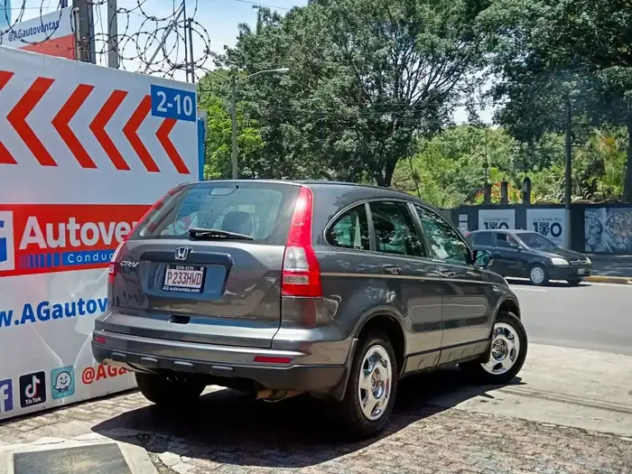 2010 Honda CR-V — 4