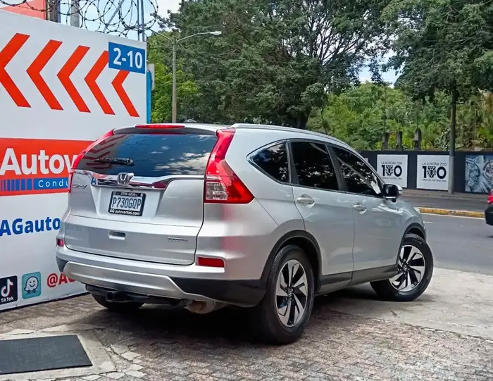 2015 Honda CR-V — 4