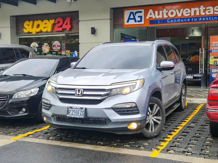 2016 Honda Pilot — 2