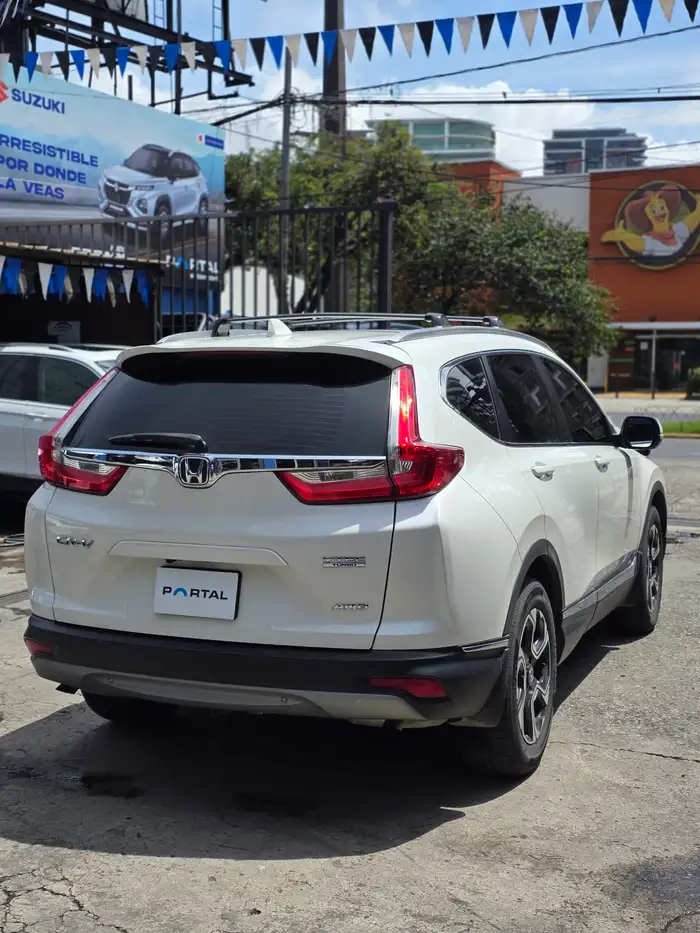 2018 Honda CR-V — 4