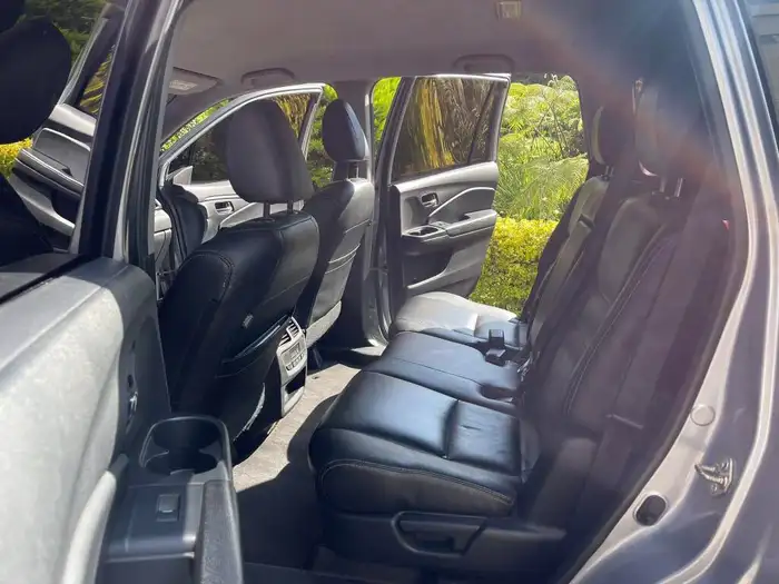 2017 Honda Pilot — 3