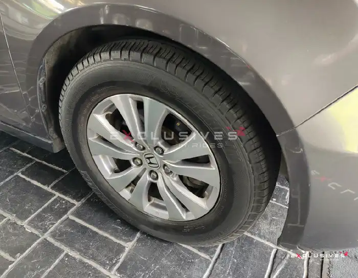 2014 Honda Odyssey — 4